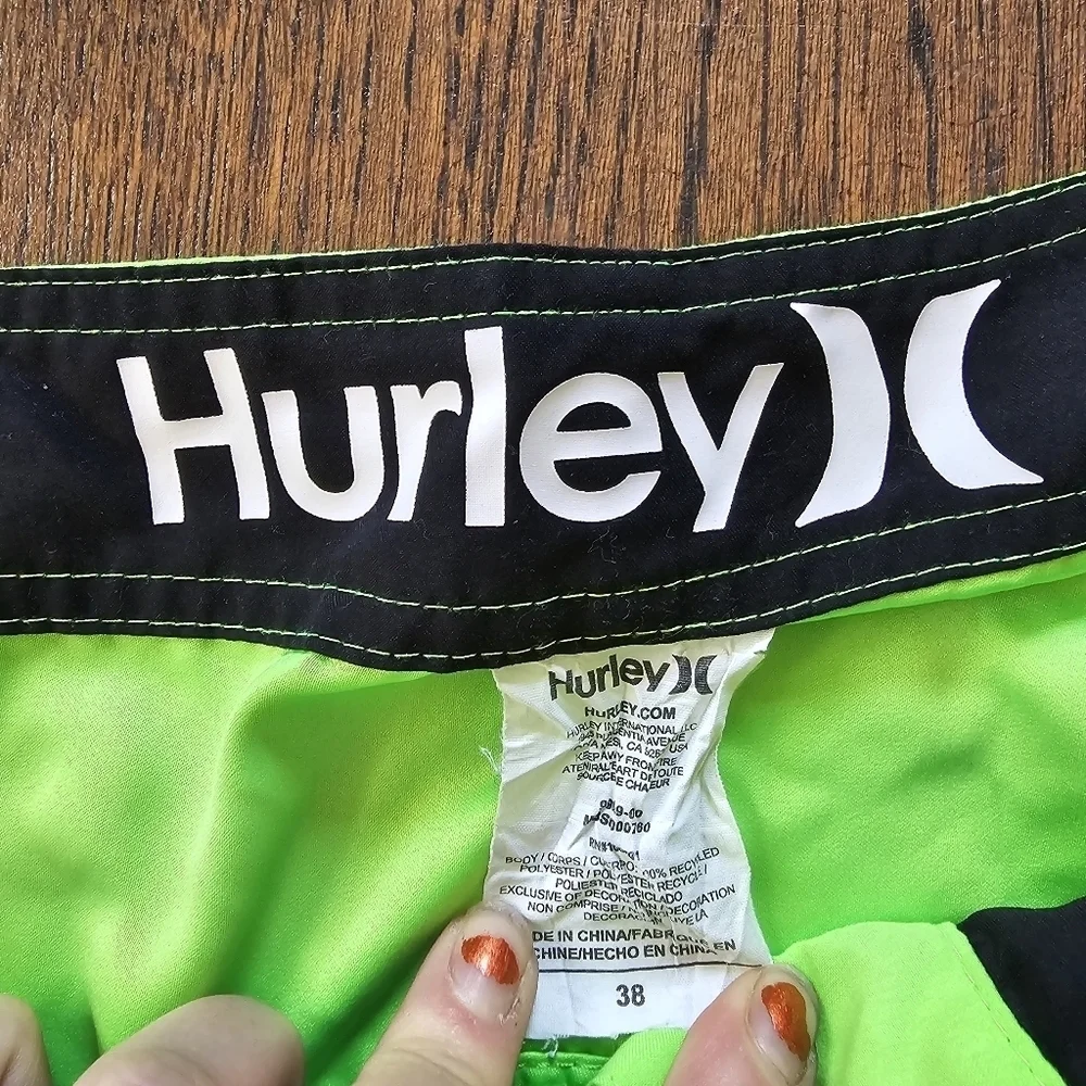 Hurley size men